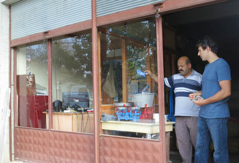 Buying findik in Turkey